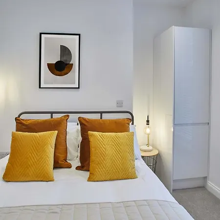 Host & Stay - Apartment One, Hudsons Yard House Whitby Extérieur photo
